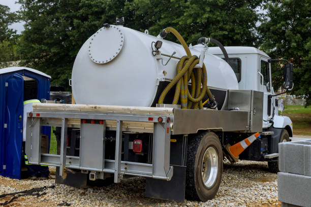 Best Porta potty delivery and setup  in Vernon, AL